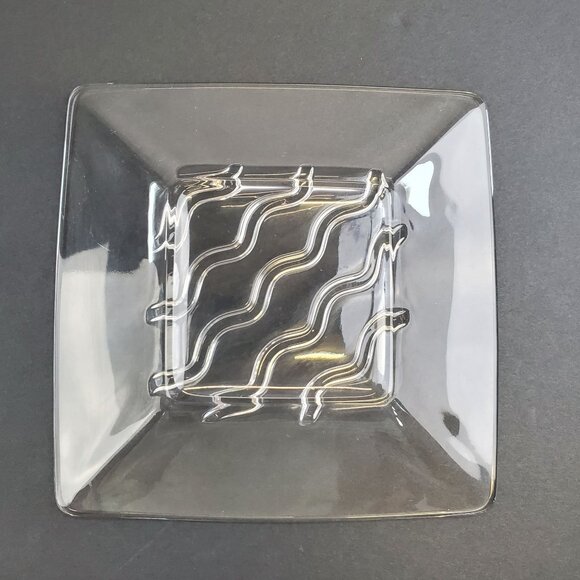 Bleikristall of Germany Plate Square 24% Leaded Crystal Waves Design 6"x6" - Picture 4 of 8